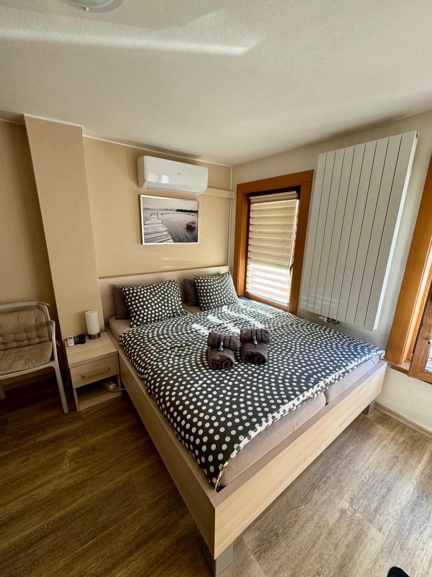 Apartman Mh Břeclav Екстериор снимка