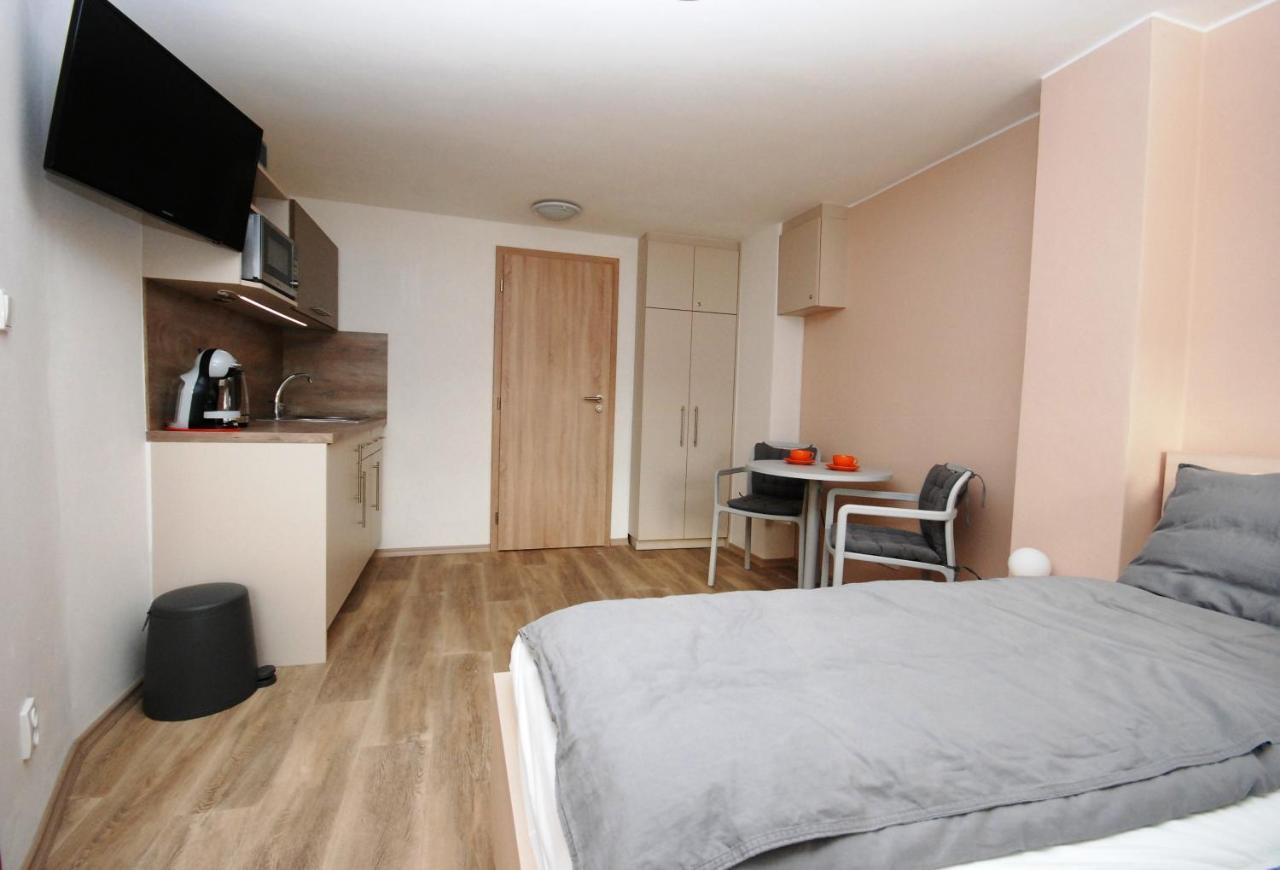 Apartman Mh Břeclav Екстериор снимка