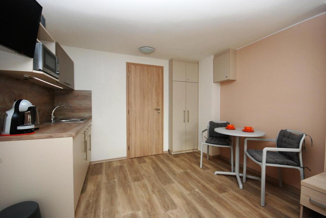 Apartman Mh Břeclav Екстериор снимка